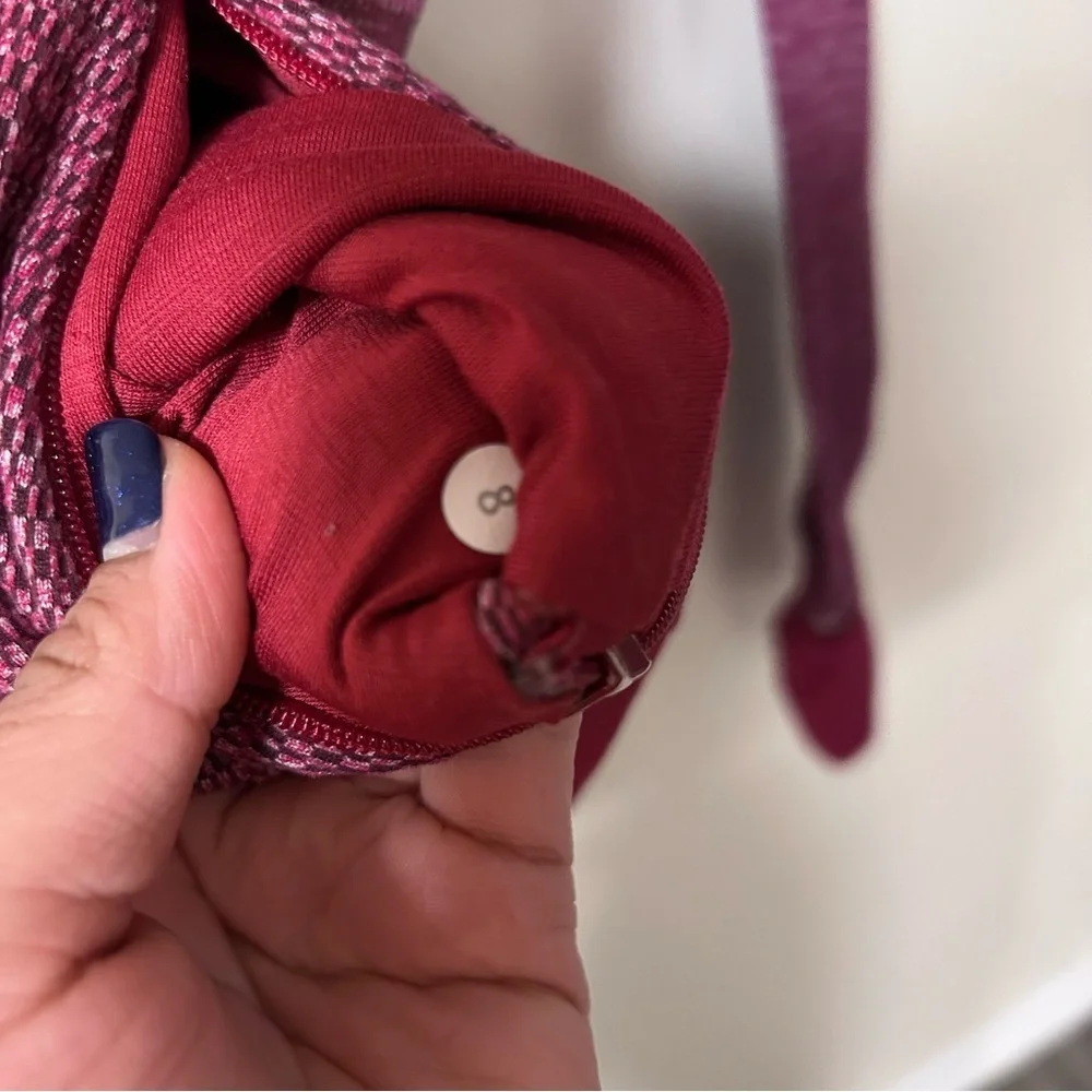 LULULEMON - Runderful 1/2 Zip - Picture 11 of 12
